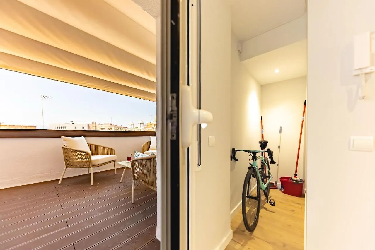 Apartmán Bravissimo Eiximenis, With Beautiful Terrace And Views Girona